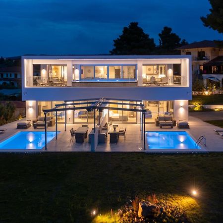 Nikiti Botanic Pool Suites Bagian luar foto