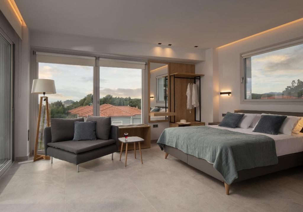 Nikiti Botanic Pool Suites Bagian luar foto