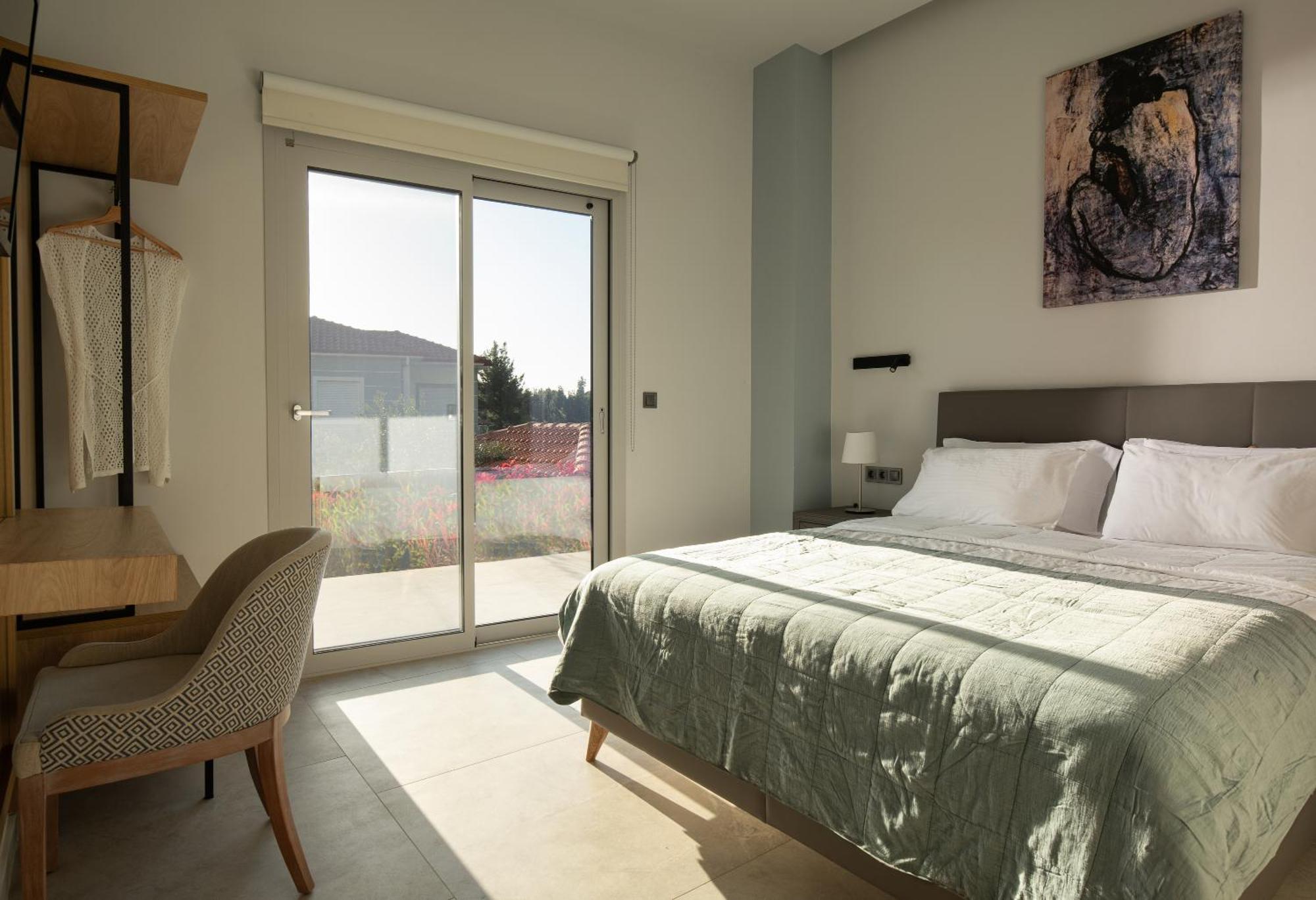 Nikiti Botanic Pool Suites Bagian luar foto